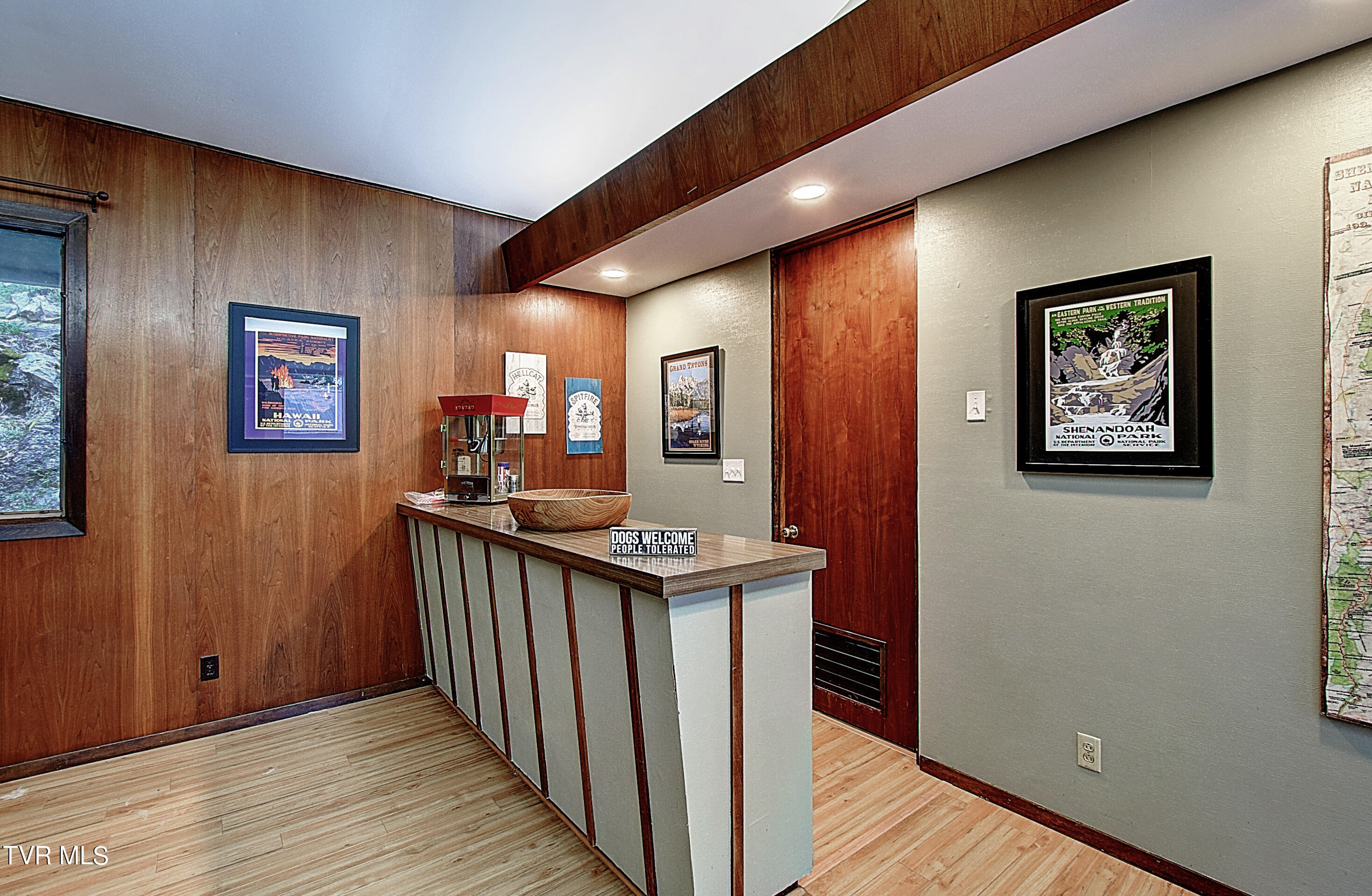 329 Hidden Valley Road Kingsport, TN 37663 - Photo 23 of 60 23