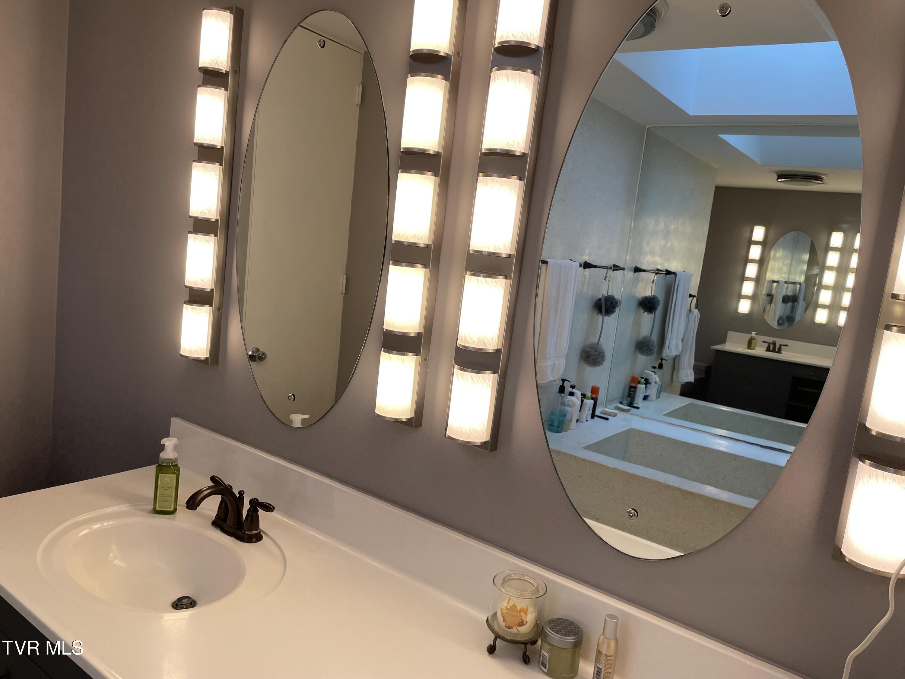 329 Hidden Valley Road Kingsport, TN 37663 - Photo 30 of 60 IMG_5772