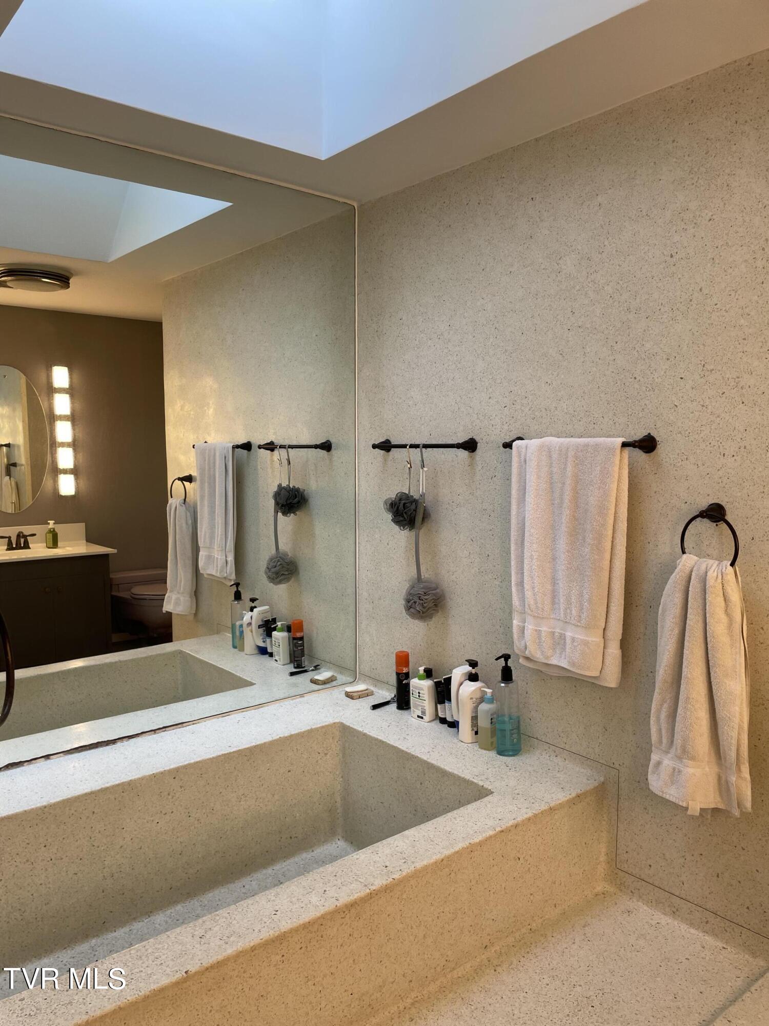 329 Hidden Valley Road Kingsport, TN 37663 - Photo 31 of 60 IMG_5774