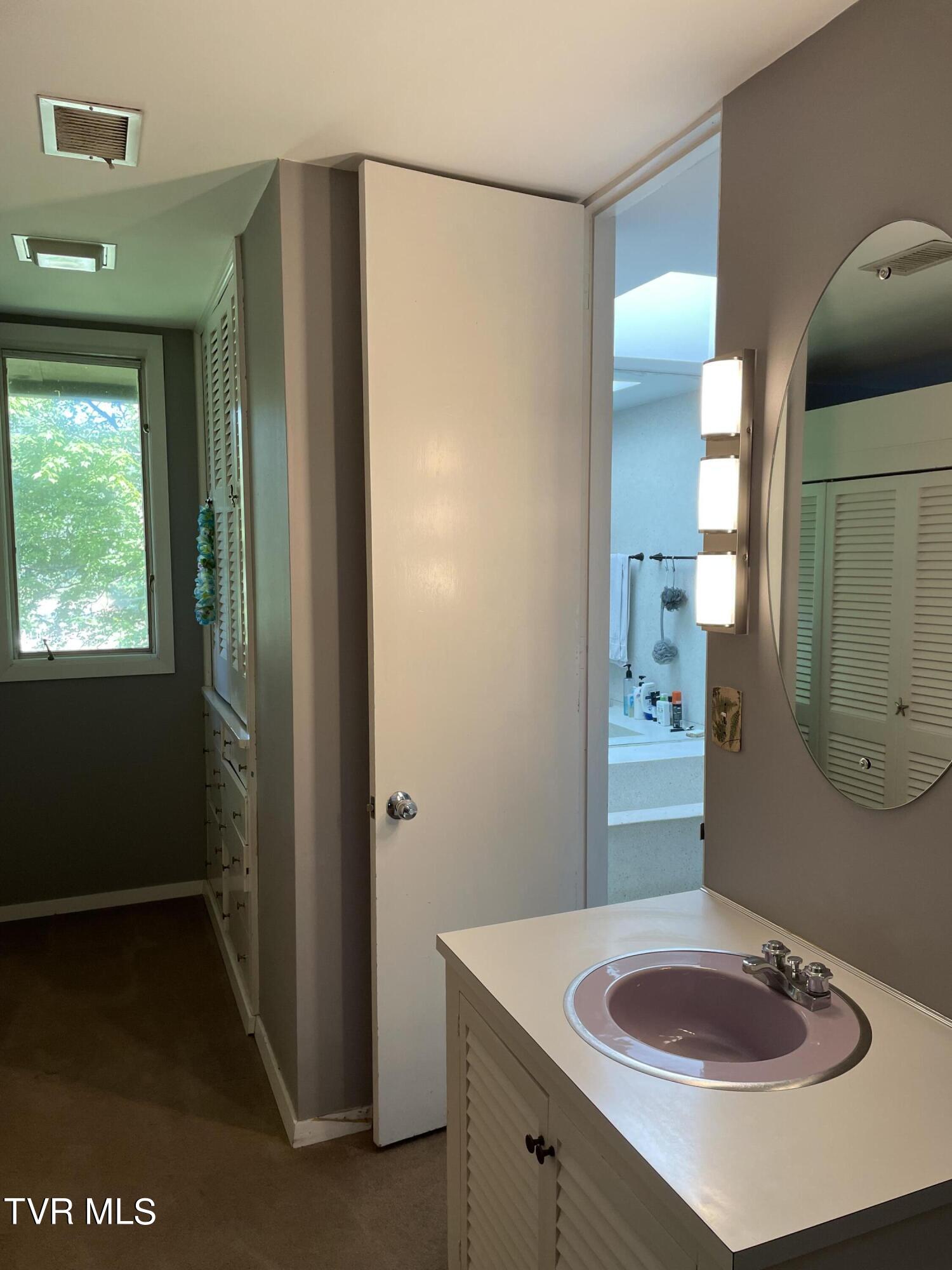 329 Hidden Valley Road Kingsport, TN 37663 - Photo 32 of 60 IMG_5777