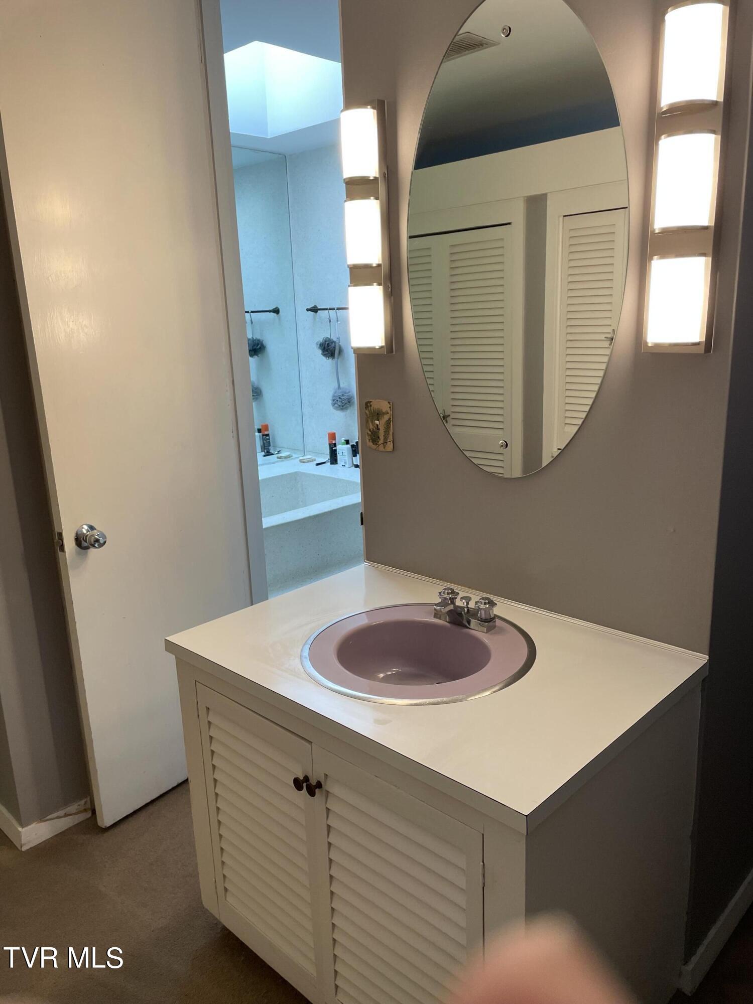 329 Hidden Valley Road Kingsport, TN 37663 - Photo 34 of 60 IMG_5775