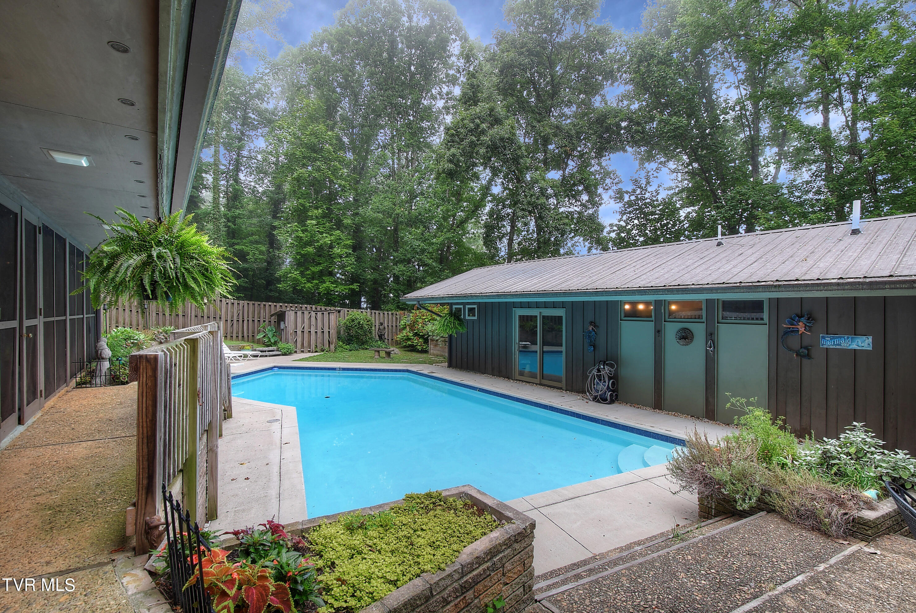 329 Hidden Valley Road Kingsport, TN 37663 - Photo 45 of 60 40