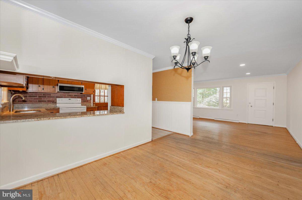 9214 Warfield Road Gaithersburg, MD 20886 - Photo 10 of 44 Gallery Image 10