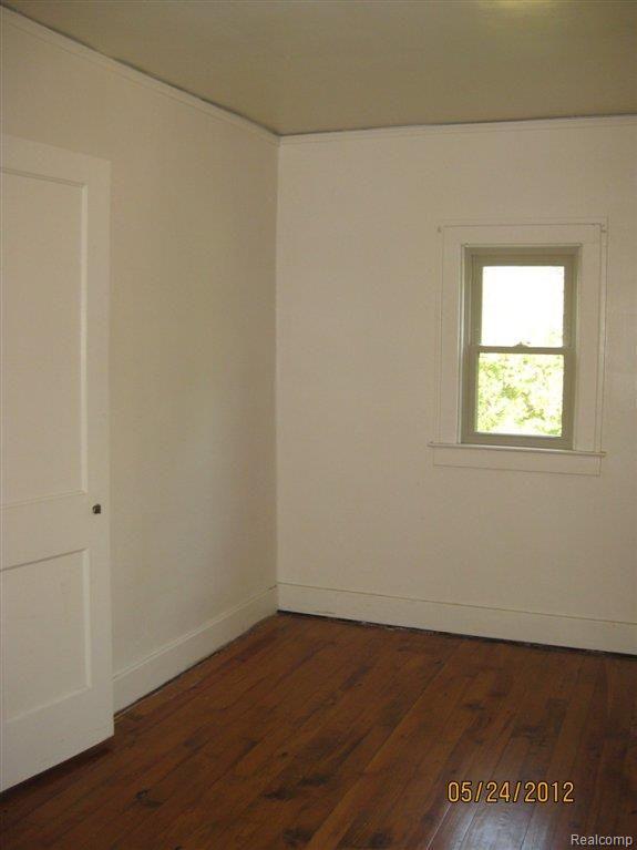 829 Barrington Road Grosse Pointe, MI 48230 - Photo 14 of 25 BEDROOM2.JPG