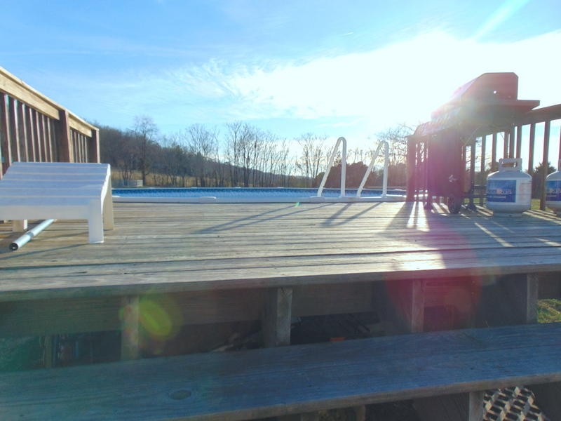 122 Lakescene Road Kingston, TN 37763 - Photo 28 of 37 a view of a terrace