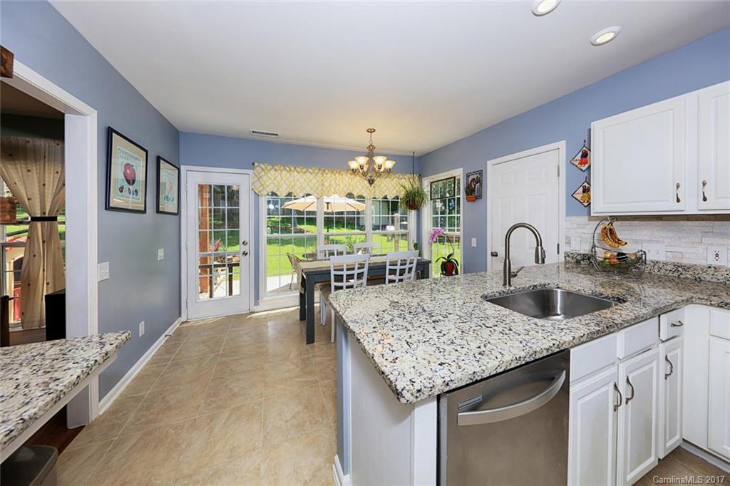 525 Clearbrook Road, Unit 26 Matthews, NC 28105 - Photo 11 of 24 Gallery Image 11