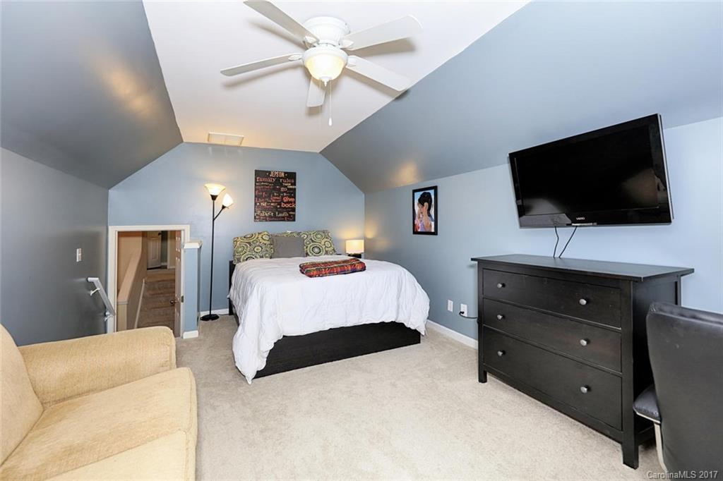 525 Clearbrook Road, Unit 26 Matthews, NC 28105 - Photo 17 of 24 Gallery Image 17