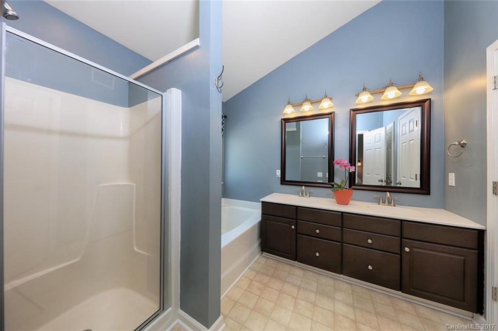 525 Clearbrook Road, Unit 26 Matthews, NC 28105 - Photo 21 of 24 Gallery Image 21