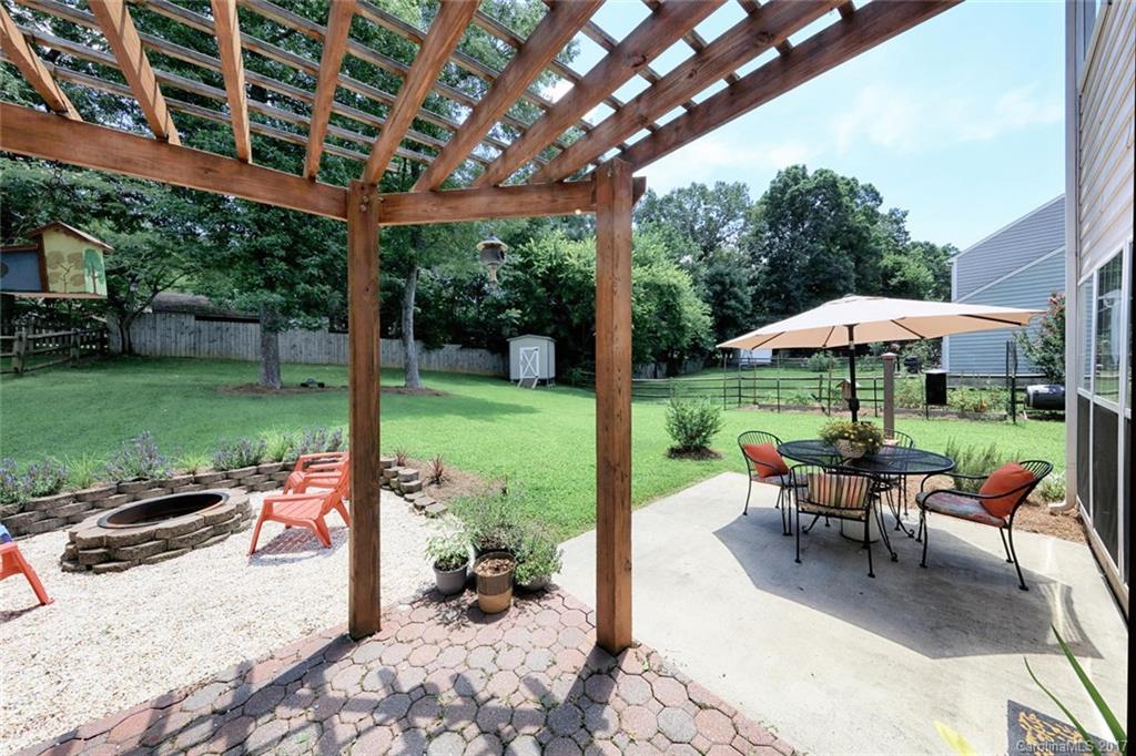 525 Clearbrook Road, Unit 26 Matthews, NC 28105 - Photo 22 of 24 Gallery Image 22
