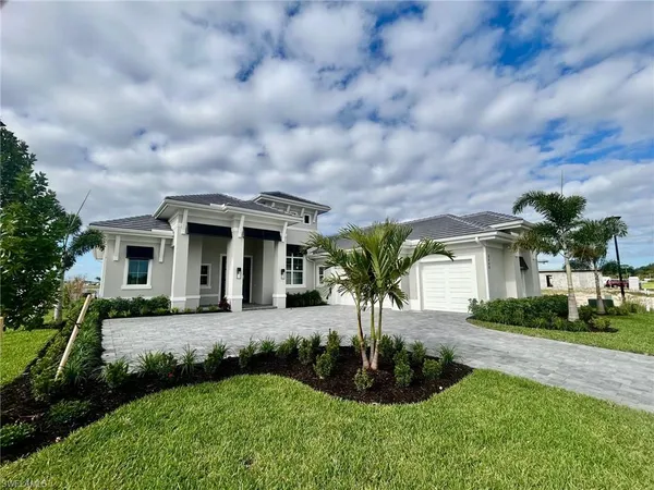 $3,229,560 | 9448 Loquat Lane, Naples, FL 34114