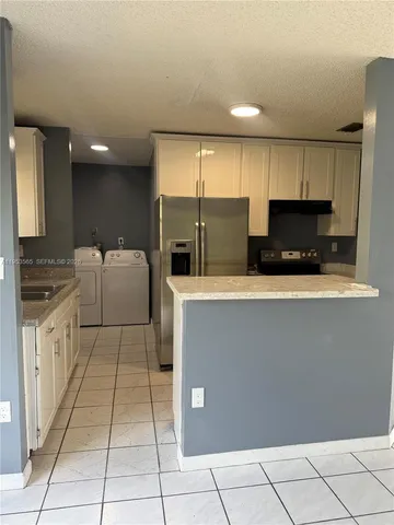 $3,000 | 3751 Northwest 197th Terrace, Unit 3751, Miami Gardens, FL 33055