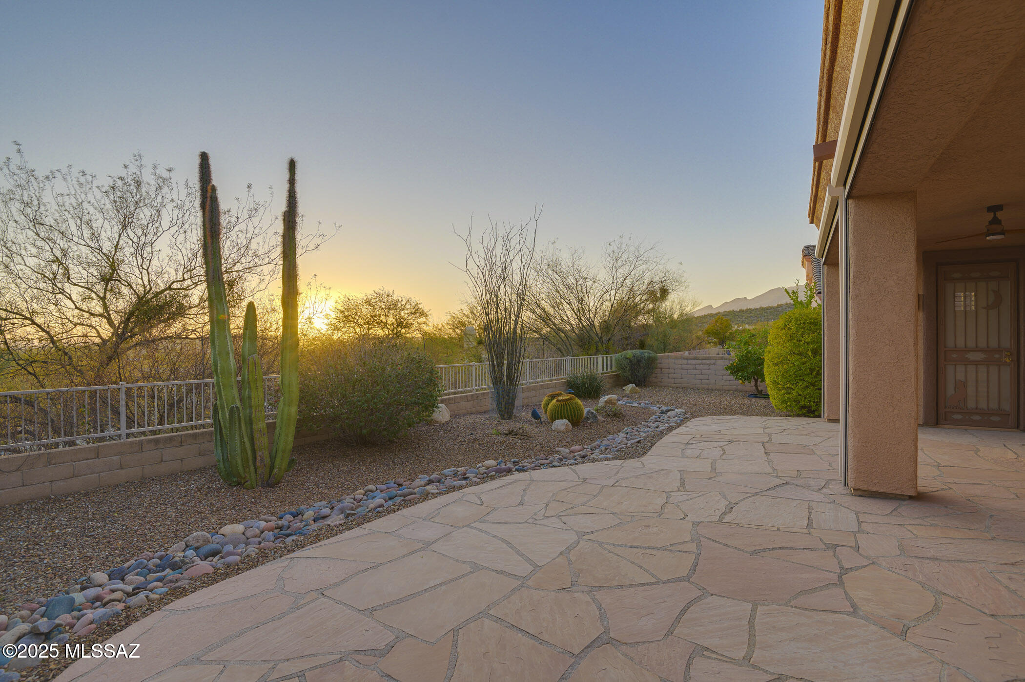 9750 East Spring Ridge Place Tucson, AZ 85749 - Photo 1 of 51 Gallery Image 1