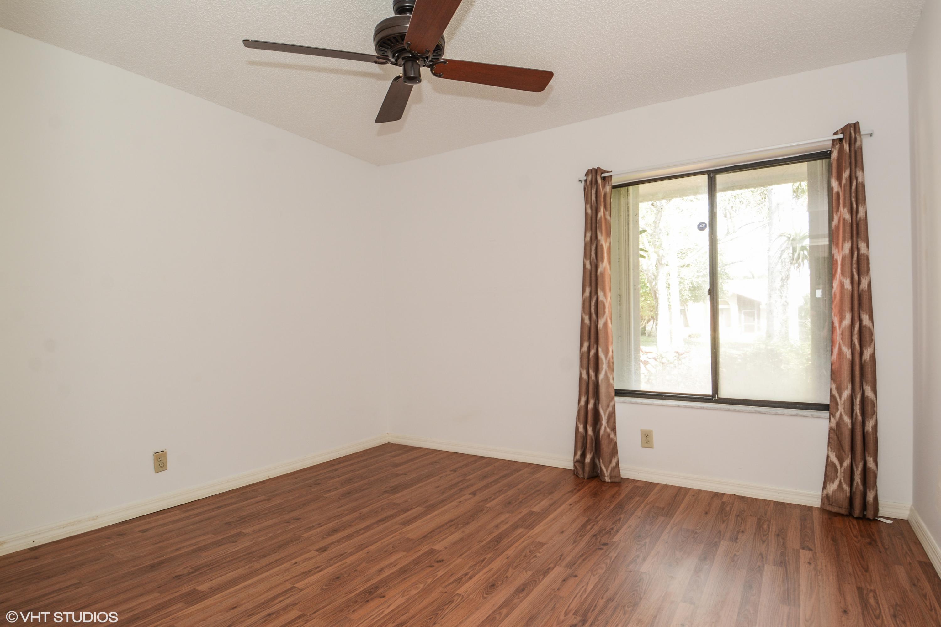 10330 185th Street South Boca Raton, FL 33498 - Photo 6 of 17 3rd Bedroom