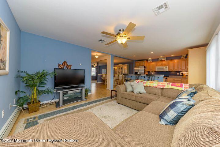 41 Topsail Road Brick, NJ 08723 - Photo 8 of 24 20180331160639434898000000-o