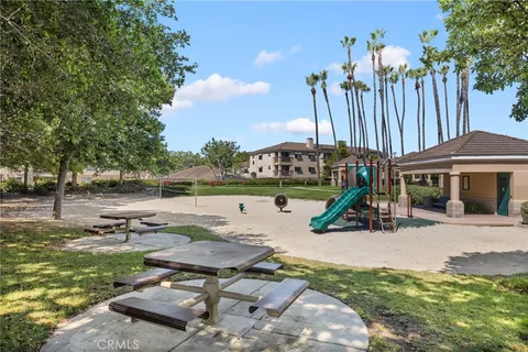 $715,000 | 3407 Ladrillo Aisle, Irvine, CA 92606