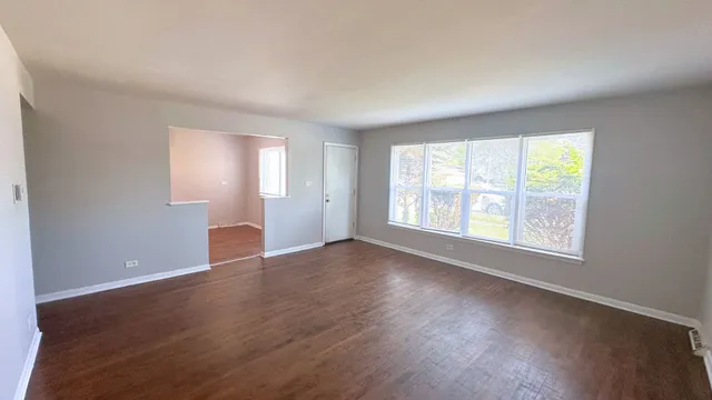 $156,000 | 1425 Kasten Drive, Dolton, IL 60419