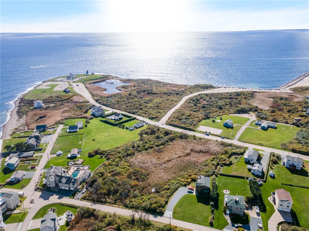 1400 Ocean Road Narragansett, RI 02882 - Photo 5 of 22 Gallery Image 5