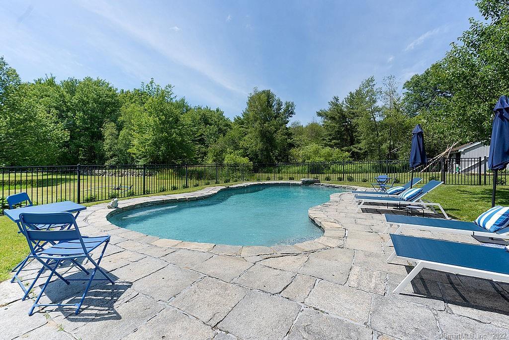 143 Melius Road Warren, CT 06754 - Photo 4 of 36 Main House