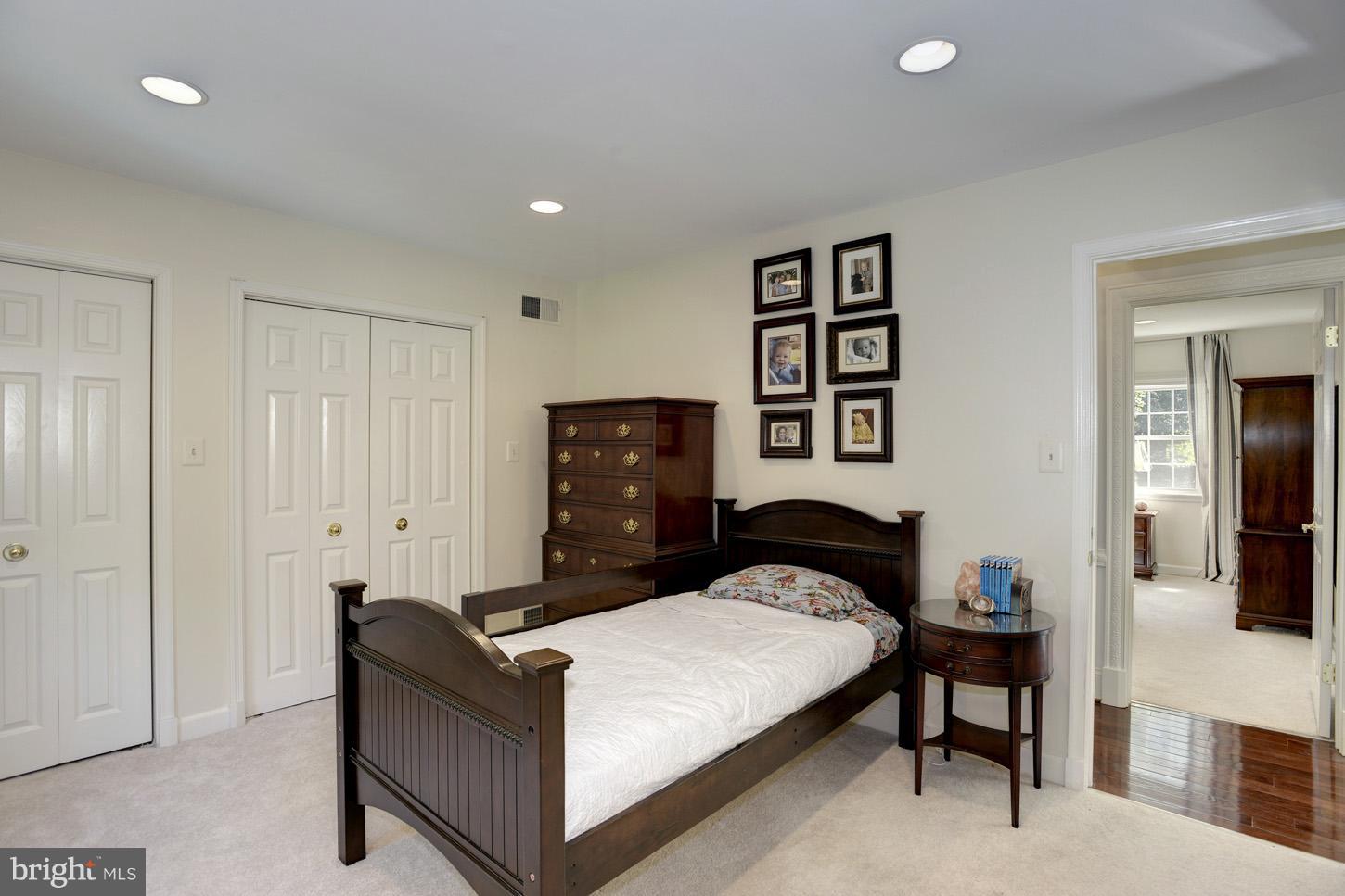 312 Runner Road Great Falls, VA 22066 - Photo 16 of 30 Bedroom 2