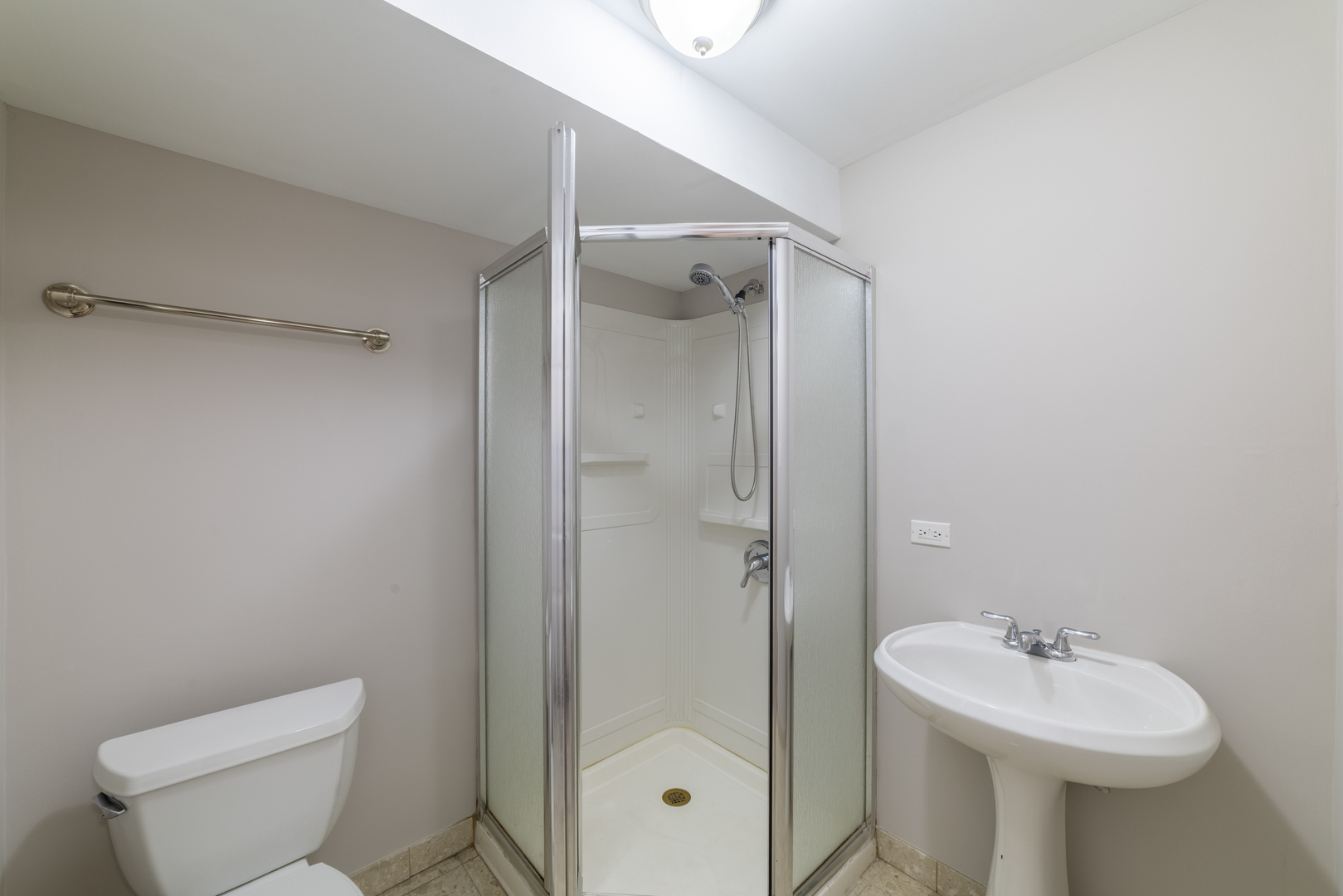 200 North Maple Street Addison, IL 60101 - Photo 44 of 95 Gallery Image 44