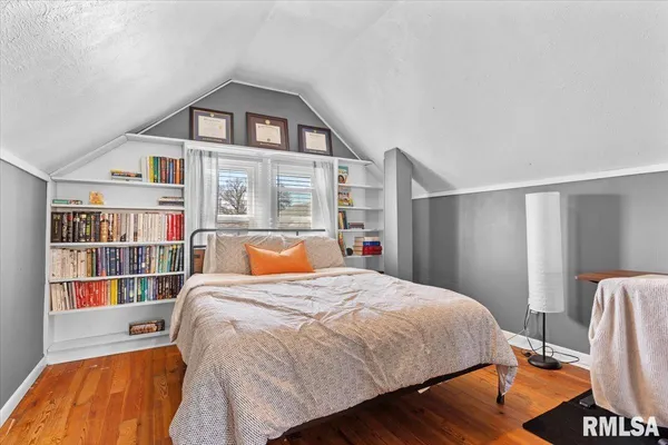 $144,900 | 1531 West Monroe Street, Springfield, IL 62704