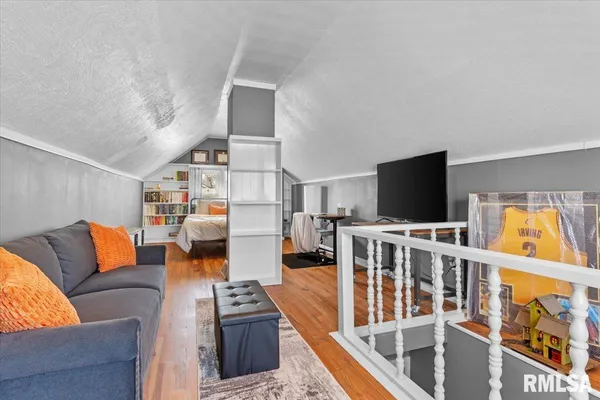 $144,900 | 1531 West Monroe Street, Springfield, IL 62704