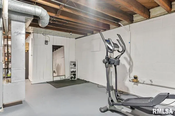 $144,900 | 1531 West Monroe Street, Springfield, IL 62704