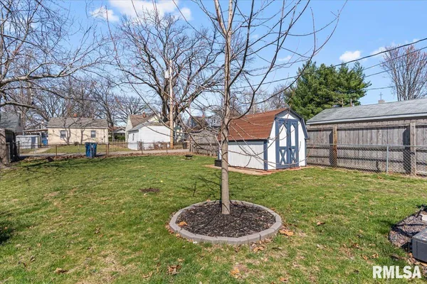 $144,900 | 1531 West Monroe Street, Springfield, IL 62704