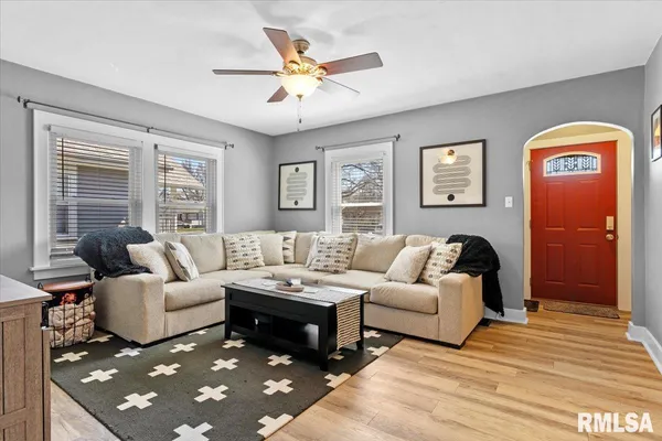 $144,900 | 1531 West Monroe Street, Springfield, IL 62704