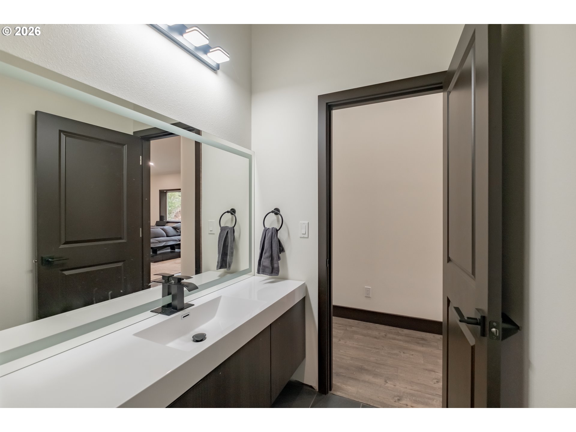 33005 Berlin Road Lebanon, OR 97355 - Photo 14 of 46