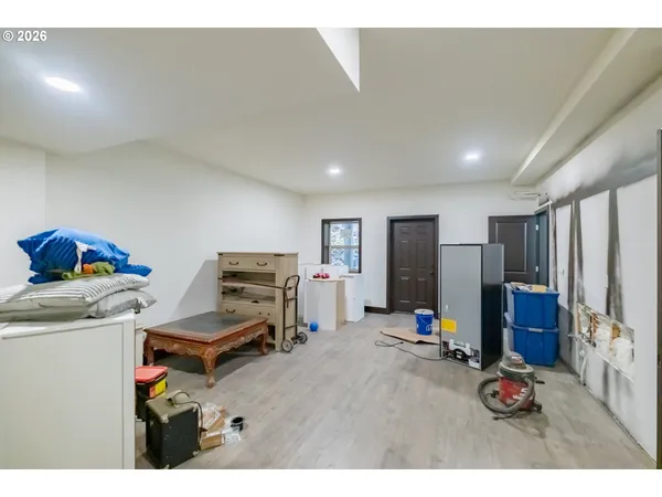 $750,000 | 33005 Berlin Road, Lebanon, OR 97355