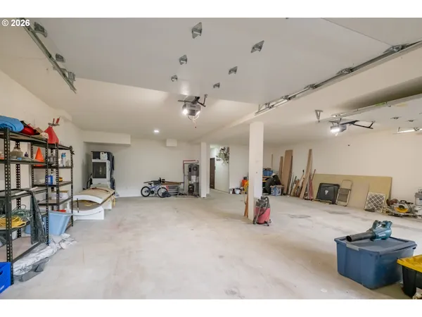 $750,000 | 33005 Berlin Road, Lebanon, OR 97355