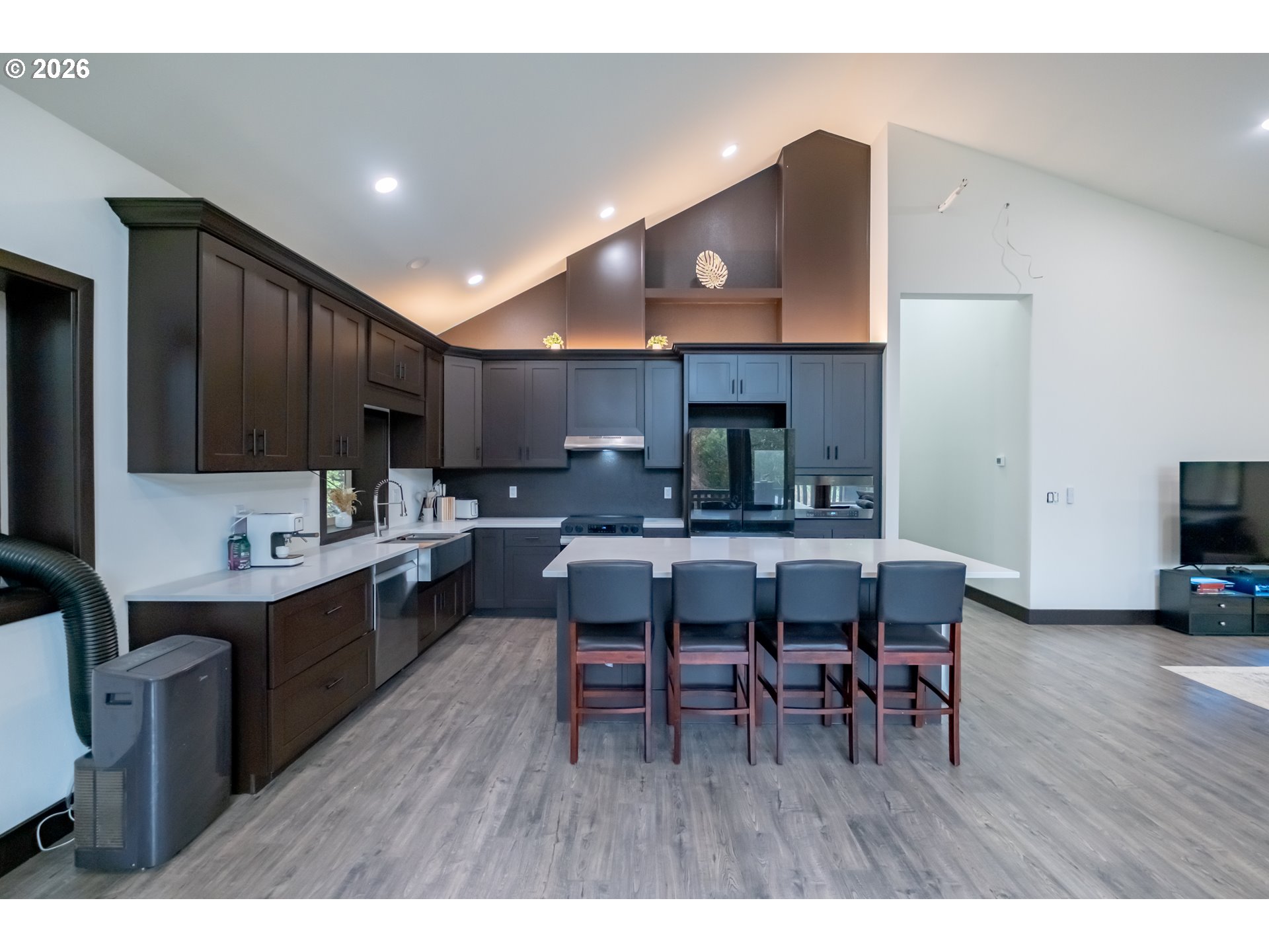 33005 Berlin Road Lebanon, OR 97355 - Photo 4 of 46