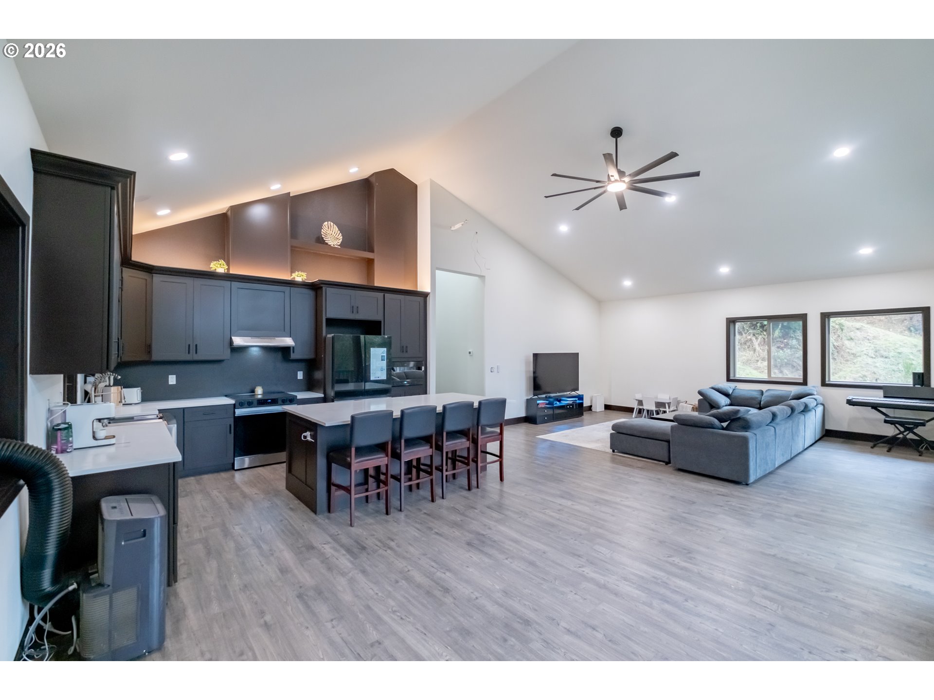 33005 Berlin Road Lebanon, OR 97355 - Photo 9 of 46