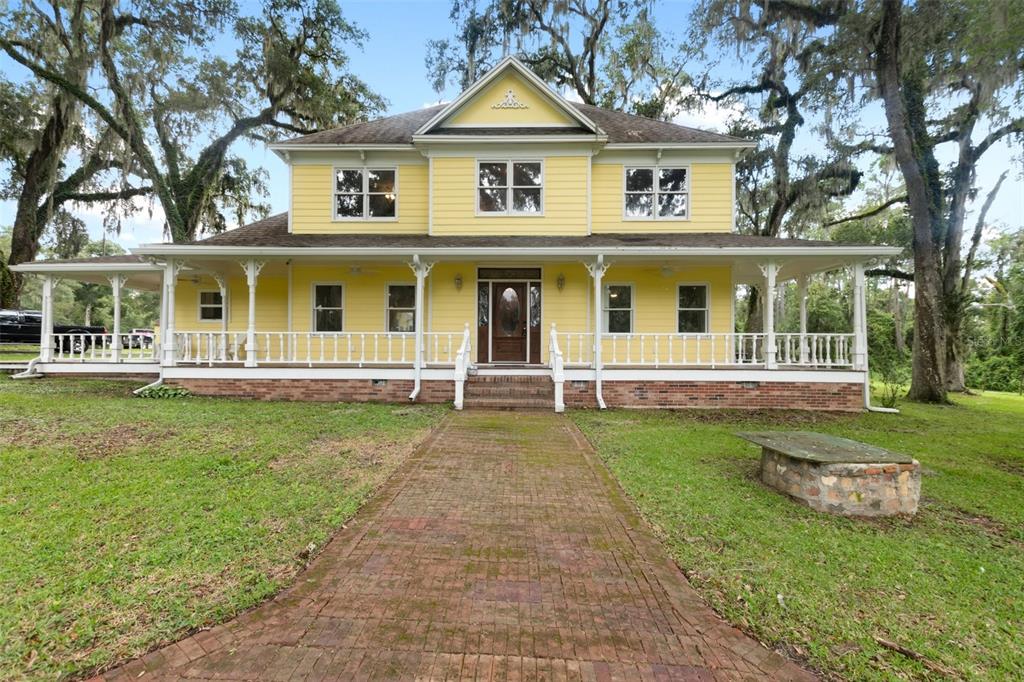 2397 Batten Road Brooksville, FL 34602 - Photo 1 of 1 front view of a house with a yard