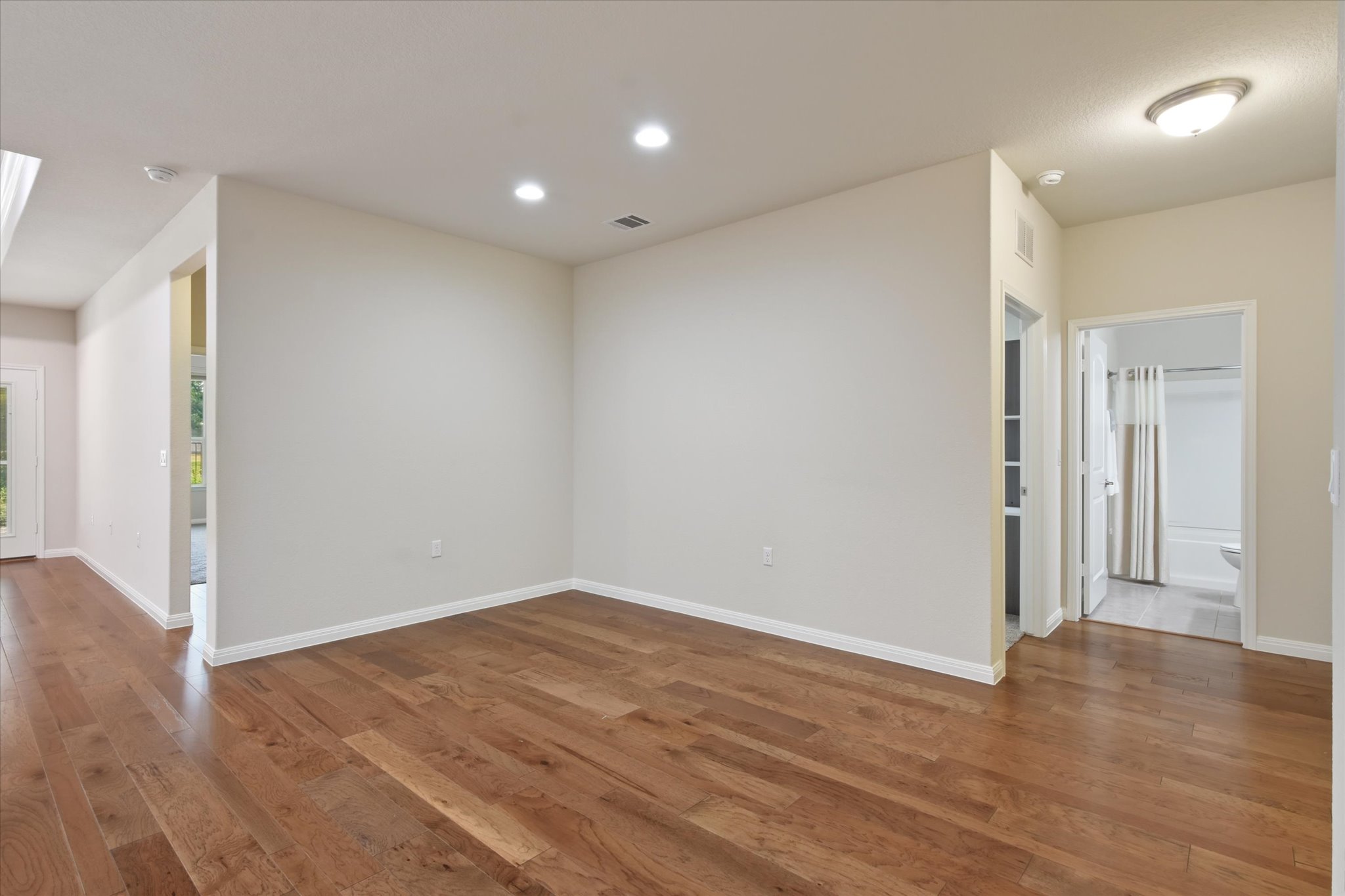 104 Coffee Mill Creek Road Georgetown, TX 78633 - Photo 14 of 40