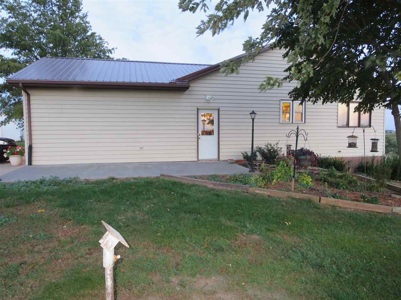 2315 500th Street Southwest Kalona, IA 52247 - Photo 7 of 25 Gallery Image 7