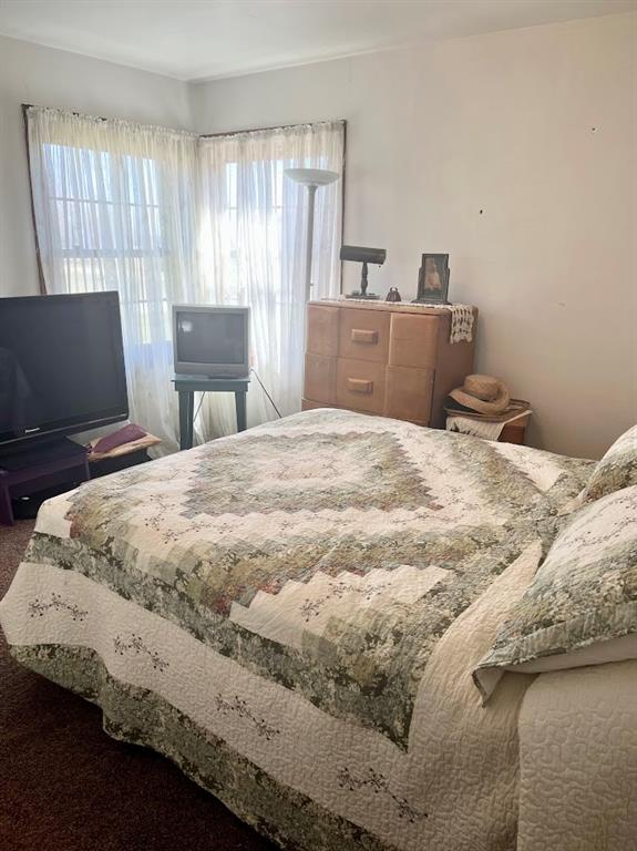 154 Ferncliff Road Rices Landing, PA 15357 - Photo 23 of 23 a large bed sitting in a bedroom next to a window