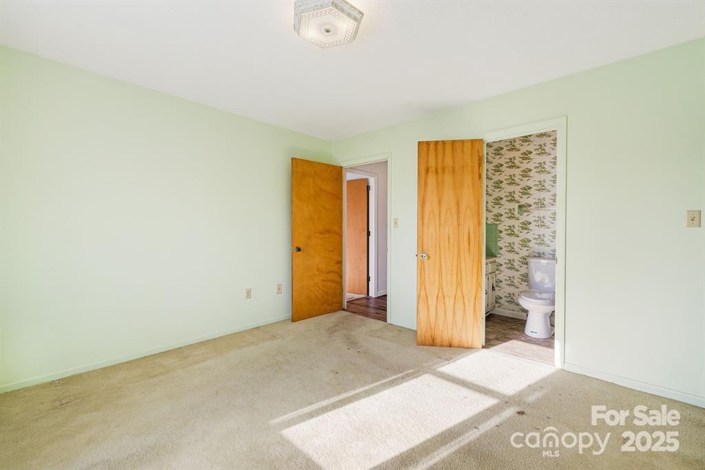 7 Brookshire Road Leicester, NC 28748 - Photo 23 of 40 a view of an empty room