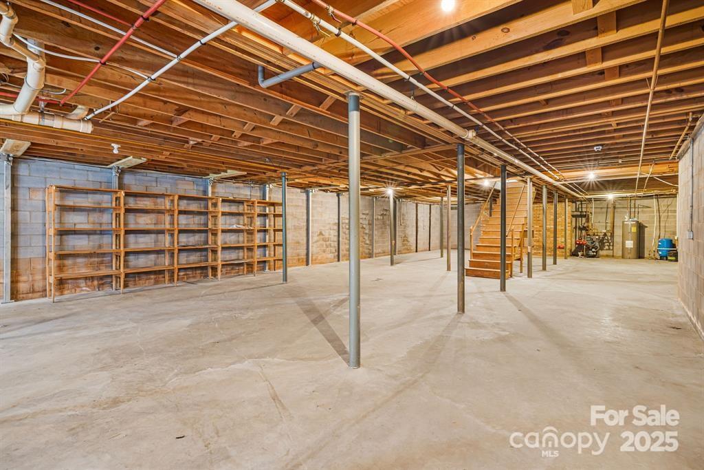 7 Brookshire Road Leicester, NC 28748 - Photo 27 of 40 a view of an empty room with a garage