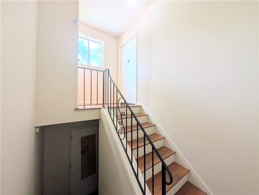 39 Arbutus Street Rochester, NY 14609 - Photo 8 of 13