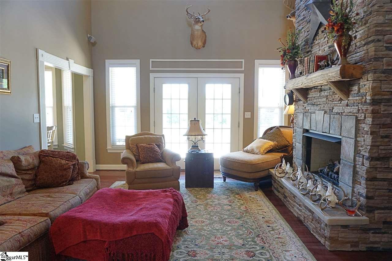 303 Airport Road Enoree, SC 29335 - Photo 8 of 30 Gallery Image 8