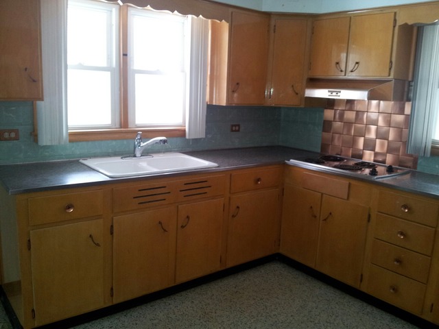 402 West St Paul Street Spring Valley, IL 61362 - Photo 3 of 19