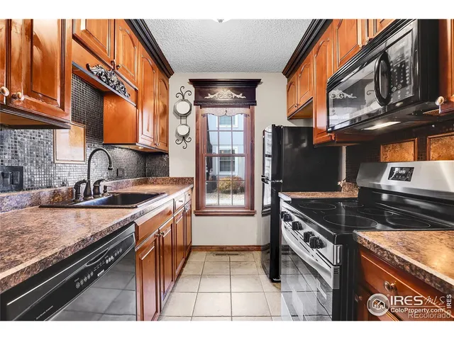 $277,000 | 2301 East Fremont Avenue, Unit U5, Centennial, CO 80122