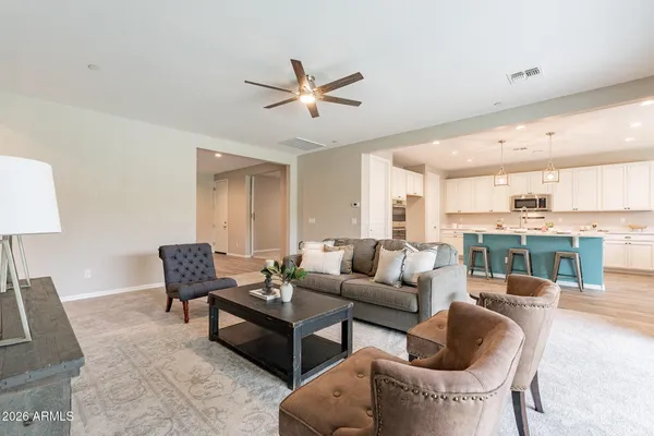 $2,800 | 11628 West Andrew Lane, Peoria, AZ 85383