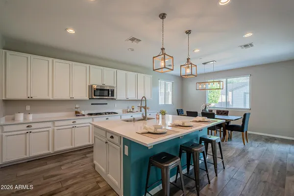 $2,800 | 11628 West Andrew Lane, Peoria, AZ 85383