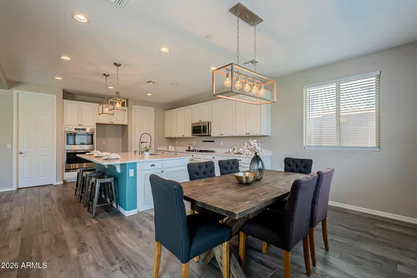 $2,800 | 11628 West Andrew Lane, Peoria, AZ 85383
