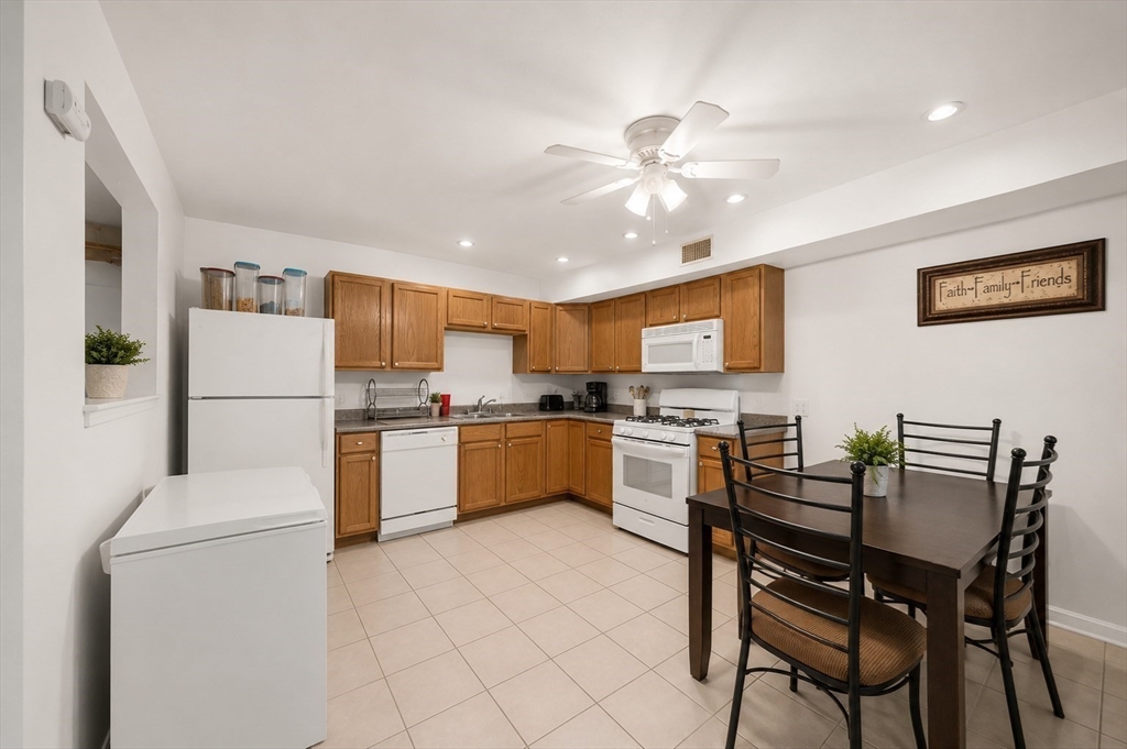 526 Third Street Fall River, MA 02721 - Photo 10 of 35