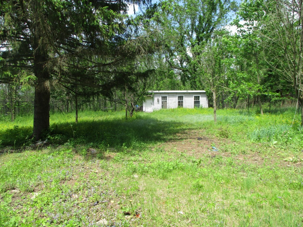 3784 Rush Mendon Road Mendon, NY 14506 - Photo 2 of 9 REAR FENCED YARD