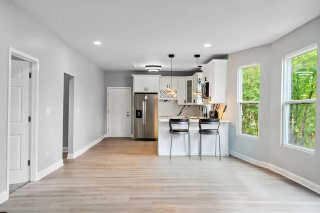 $259,900 | 64 East 102nd Place, Chicago, IL 60628